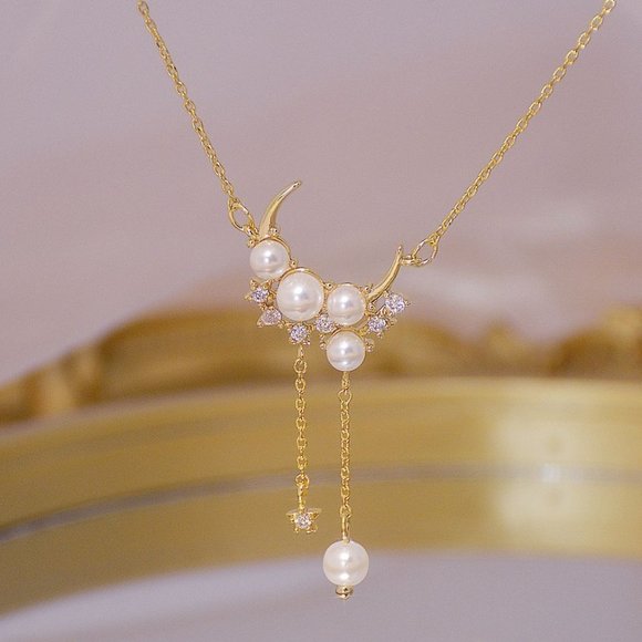 Jewelry - NEW 14K Gold Plated Diamond Pearl Moon Necklace